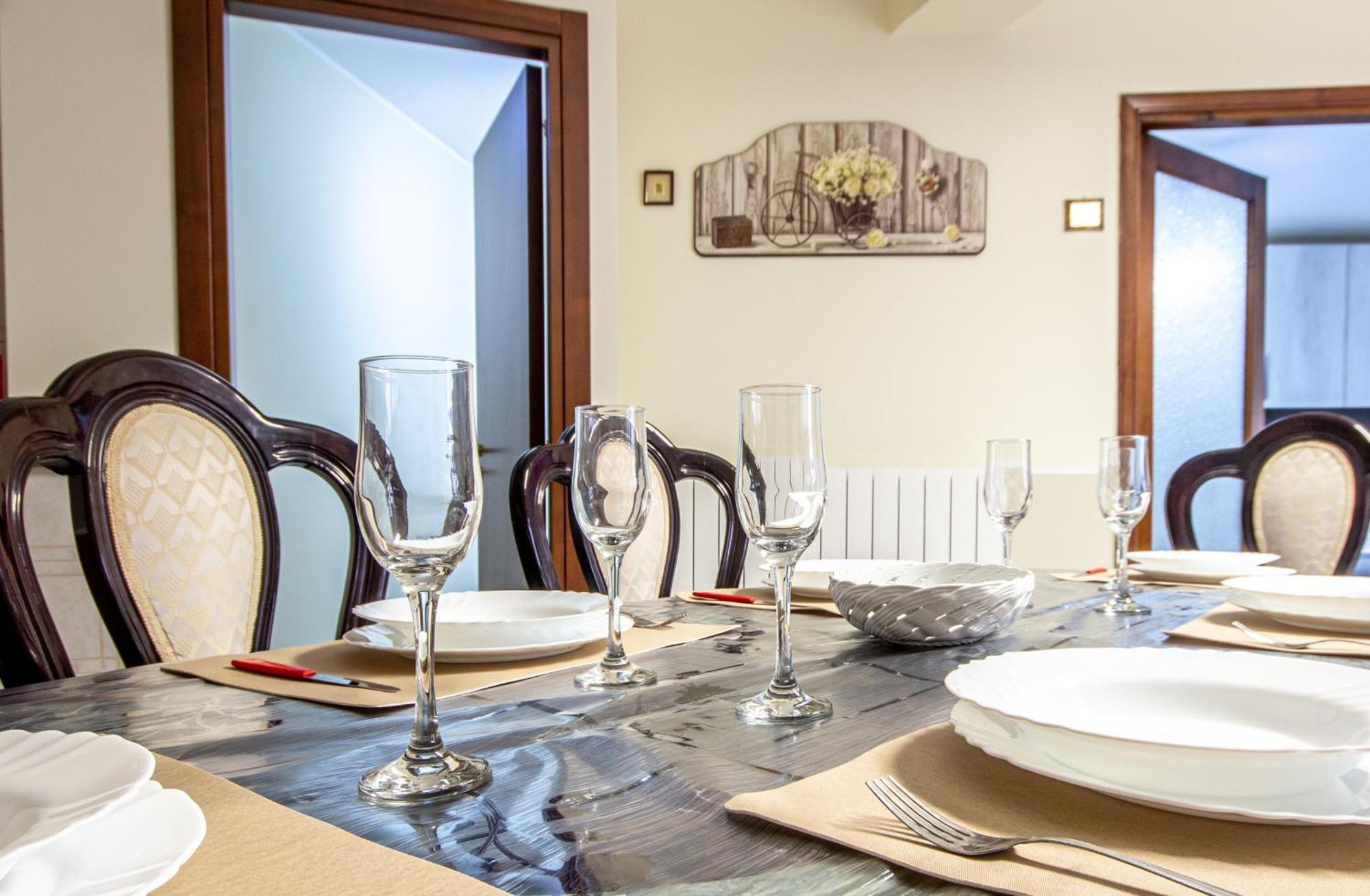 Etna Sunshine Apartments 린구아로싸 외부 사진